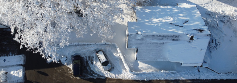Kirche Hohenpeißenberg im Winter von oben