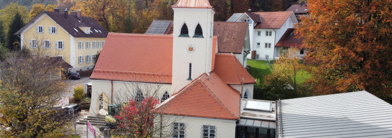 Friedenskirche Herbst 26