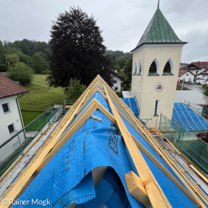 Kirchendach Juni 26