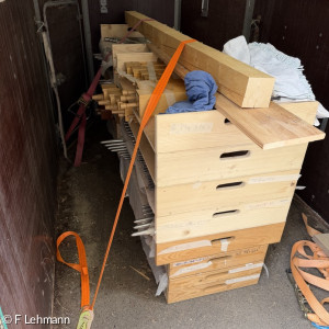 Orgelpfeifen ausgebaut